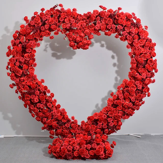 3D heart shaped arch backdrop